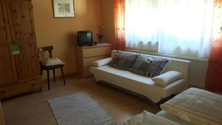"Unter Den Kastanien" Ξενοδοχείο Speicher Εξωτερικό φωτογραφία